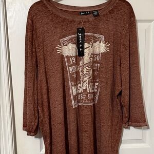 Joes & Co. Women's Brown Graphic Long Sleeve Tee